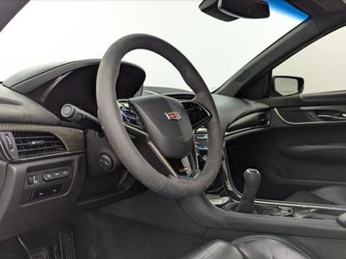 Used 2016 Cadillac ATS V w/ Luxury Package RWD image 22