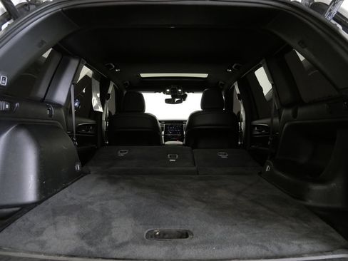 Used 2024 Jeep Grand Cherokee Altitude AWD/4WD image 29