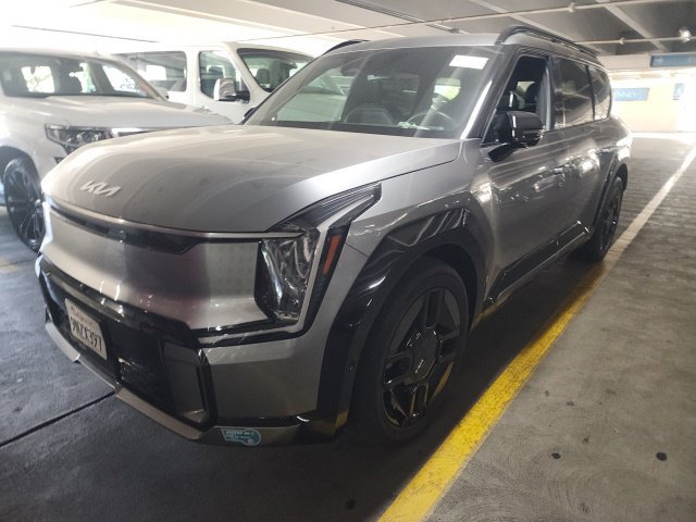 Certified 2024 Kia EV9 GT-Line AWD/4WD image 5