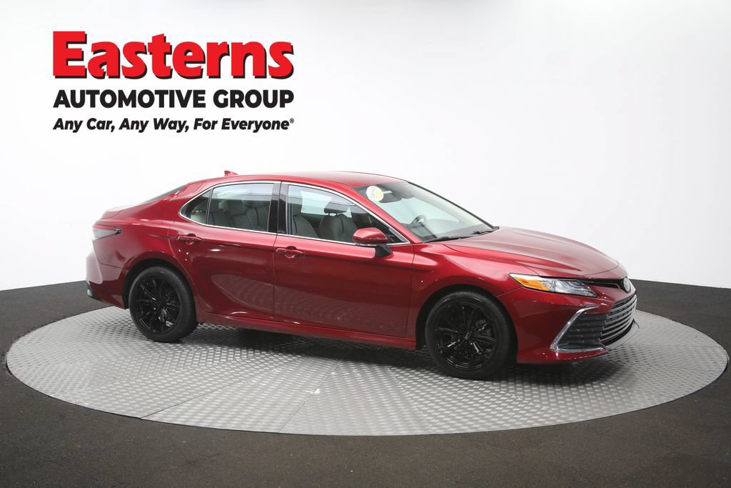 Used 2021 Toyota Camry XLE AWD/4WD image 49