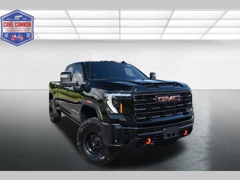 Used 2025 GMC Sierra 2500 AT4X AWD/4WD image 1