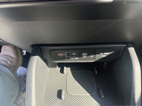 New 2026 Kia K4 GT-Line Turbo FWD image 40