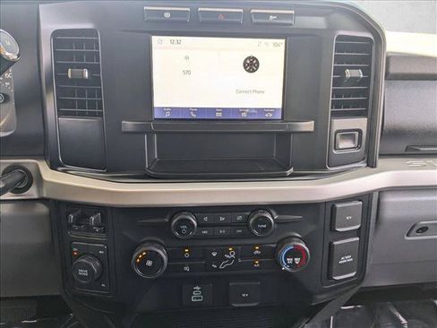 Used 2024 Ford F250 XLT AWD/4WD image 13