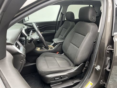 Certified 2019 GMC Acadia SLE w/ Driver Alert Package I AWD/4WD image 10
