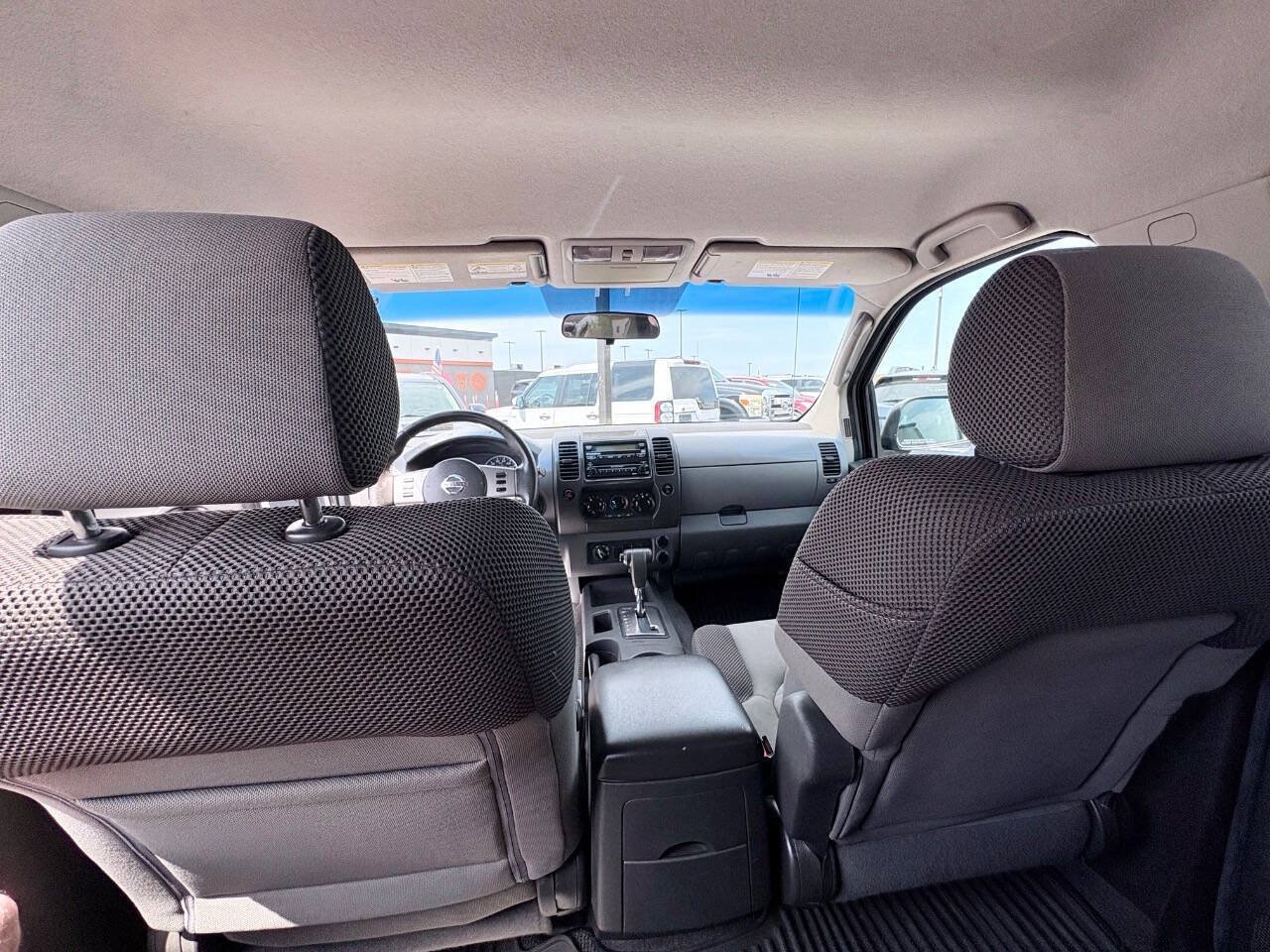 Used 2005 Nissan Xterra SE AWD/4WD image 21
