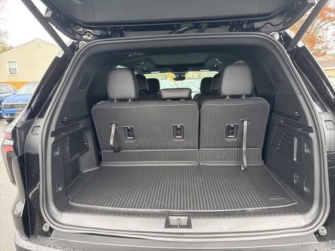 New 2026 Chevrolet Traverse Z71 w/ Enhanced Driving Package image 14