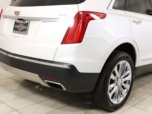 Used 2017 Cadillac XT5 Platinum image 42