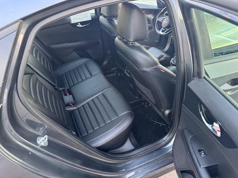 Used 2022 Kia Forte GT image 10