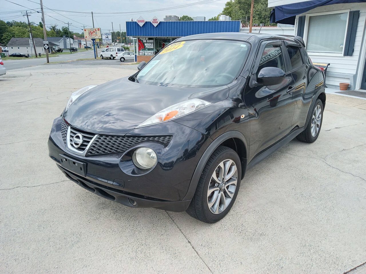 Used 2011 Nissan Juke SL w/ Sport Pkg FWD image 1