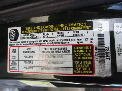 Used 2014 Toyota Tacoma Base 4x4 4dr Access Cab 6.1 ft image 27