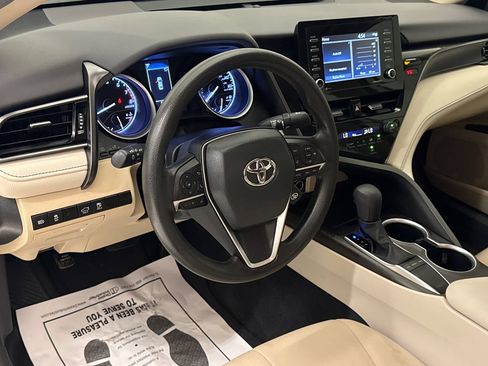 Used 2023 Toyota Camry LE FWD image 17