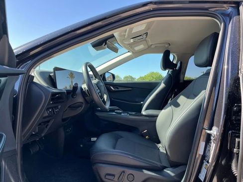 Used 2025 Kia EV6 Light RWD image 12