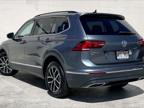 Used 2021 Volkswagen Tiguan SE FWD image 4