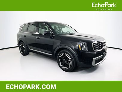 Used 2025 Kia Telluride S
