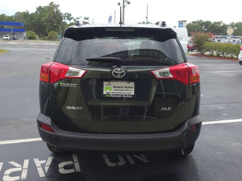 Used 2013 Toyota RAV4 XLE FWD image 6