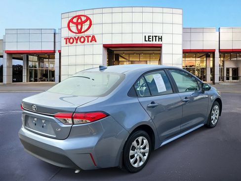 Used 2026 Toyota Corolla LE image 5