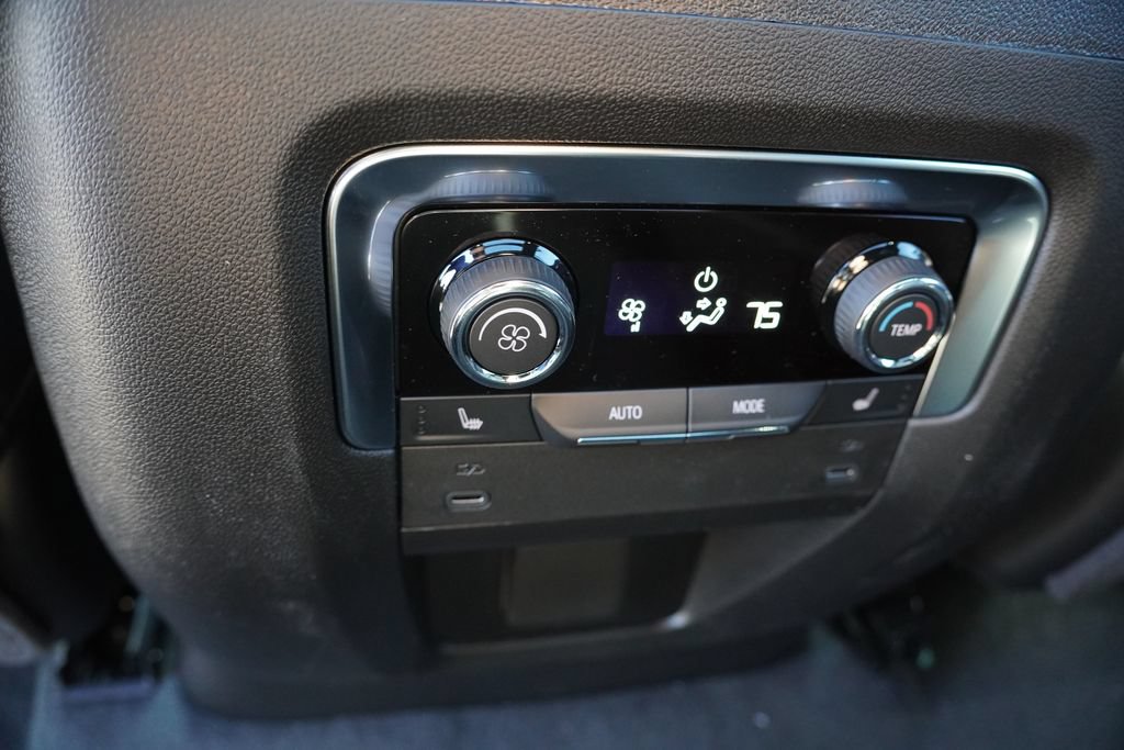 New 2026 Chevrolet Tahoe High Country AWD/4WD image 15