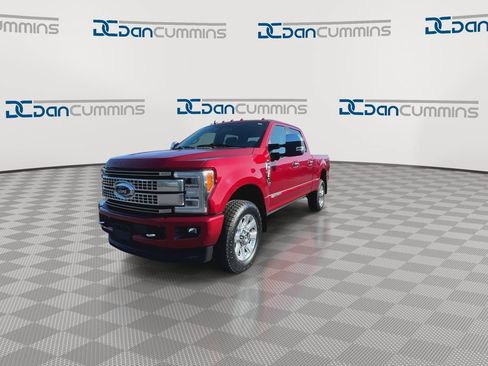 Used 2019 Ford F350 Platinum w/ Platinum Ultimate Package AWD/4WD image 4