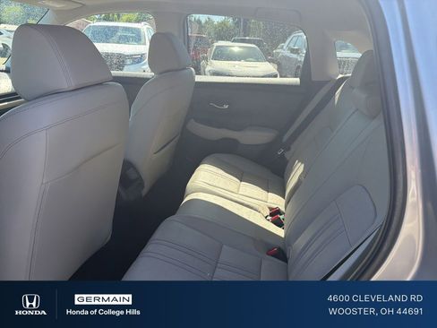 Used 2024 Honda HR-V EX-L image 12