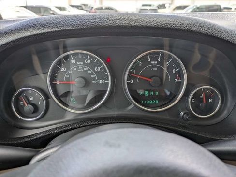 Used 2013 Jeep Wrangler Unlimited Sahara w/ Connectivity Group AWD/4WD image 26