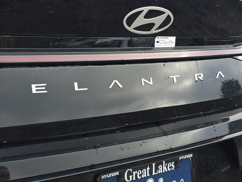 Certified 2025 Hyundai Elantra N Line FWD image 12