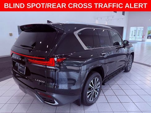 Certified 2024 Lexus LX 600 4WD w/ Interior Upgrade Package image 8
