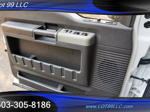 Used 2016 Ford F350 Lariat w/ Lariat Interior Package image 25