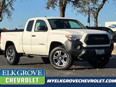 Used 2017 Toyota Tacoma SR