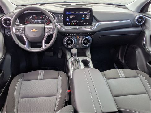 New 2026 Chevrolet Blazer LT w/ LPO, Floor Liner Package FWD image 16