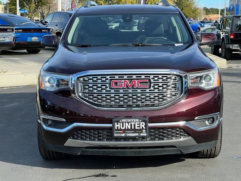 Used 2018 GMC Acadia Denali w/ LPO, Cargo Package image 11