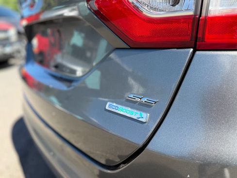 Used 2013 Ford Fusion SE FWD image 27