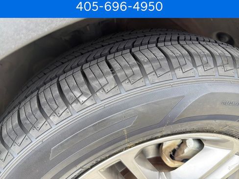 Used 2017 Hyundai Santa Fe Sport w/ 2.4L Tech Package 04 FWD image 31