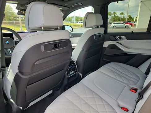 New 2026 BMW X5 M60i AWD/4WD image 9