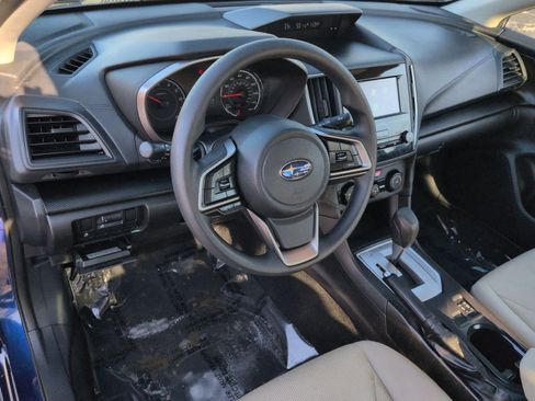 Used 2017 Subaru Impreza 2.0i Premium image 10