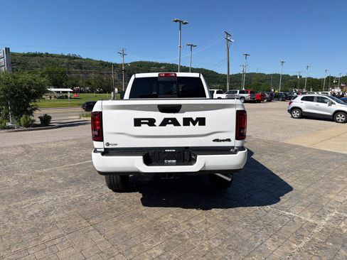 New 2026 RAM 2500 Tradesman AWD/4WD image 7