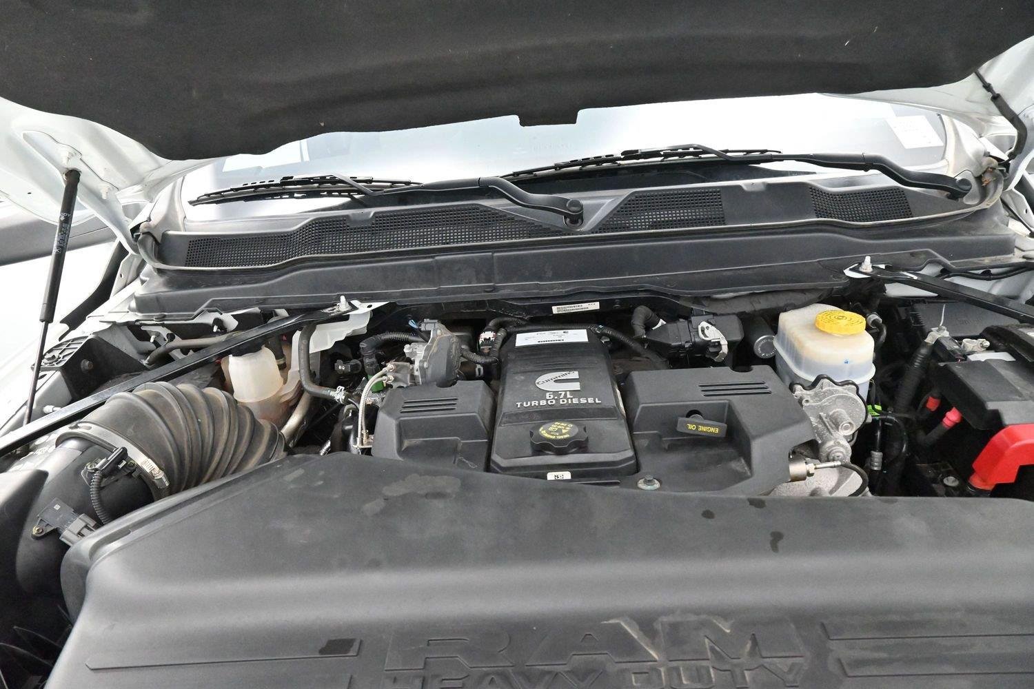 Used 2024 RAM 3500 Big Horn AWD/4WD image 34