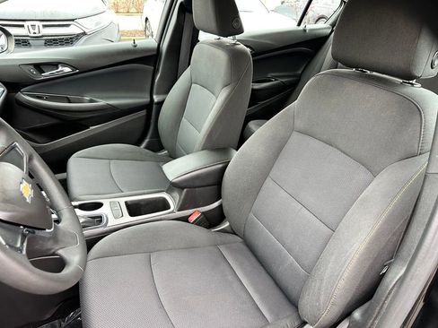 Used 2017 Chevrolet Cruze LS image 14