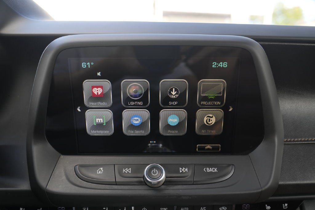 Used 2018 Chevrolet Camaro SS RWD image 57