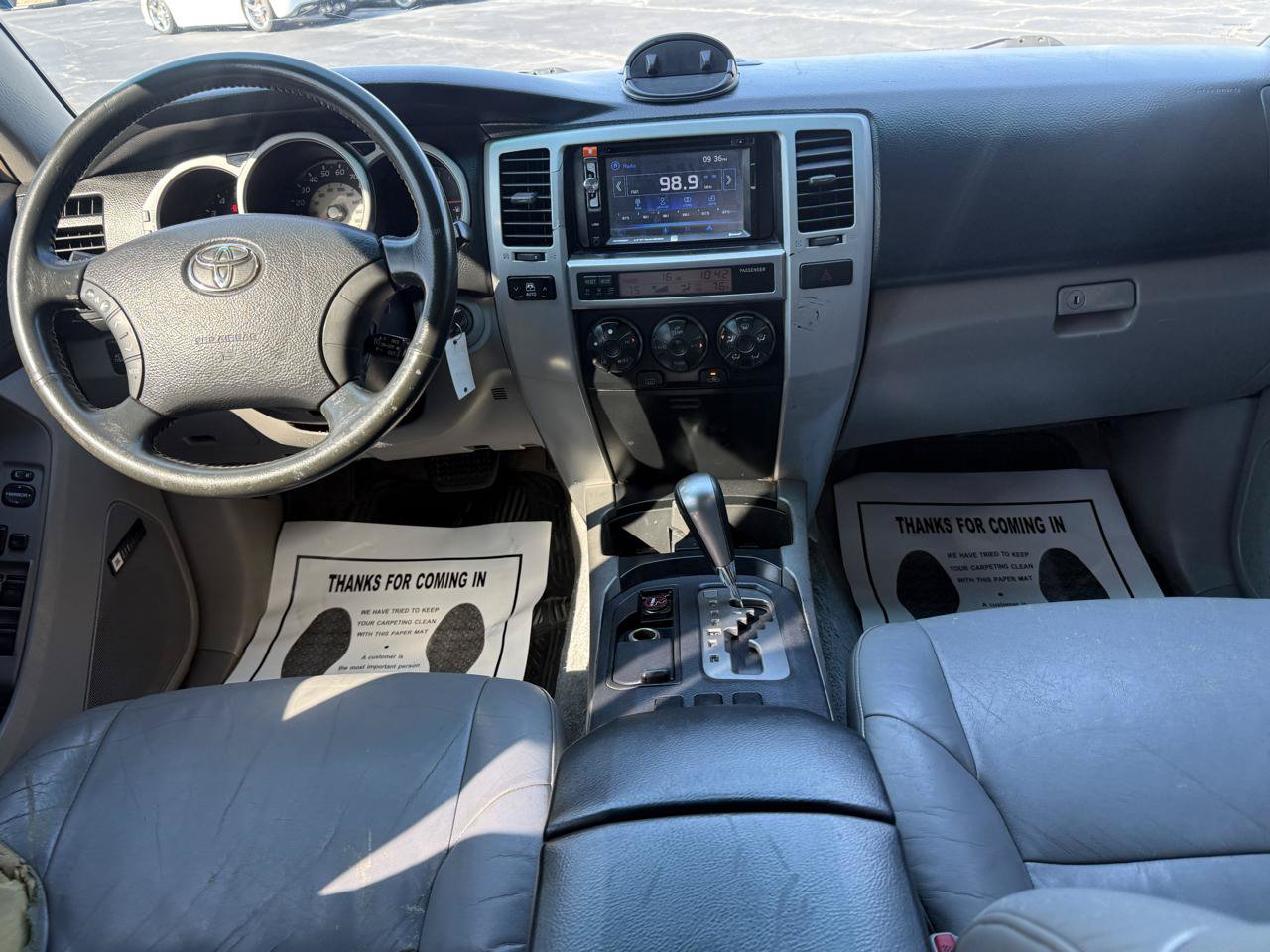 Used 2004 Toyota 4Runner SR5 RWD image 18