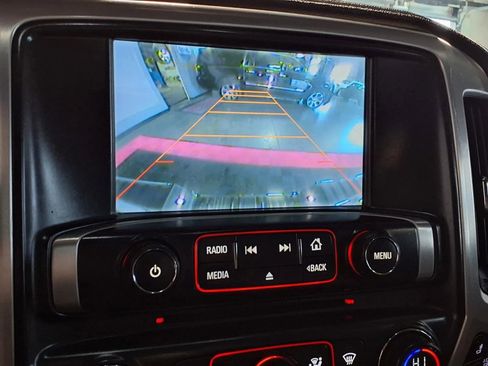 Used 2014 GMC Sierra 1500 SLT w/ SLT Crew Cab Value Package image 21