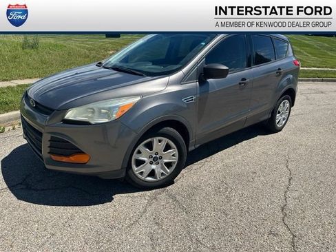 Used 2014 Ford Escape S FWD image 1