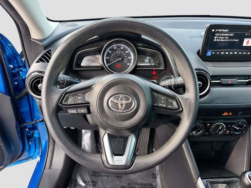 Used 2019 Toyota Yaris LE image 13