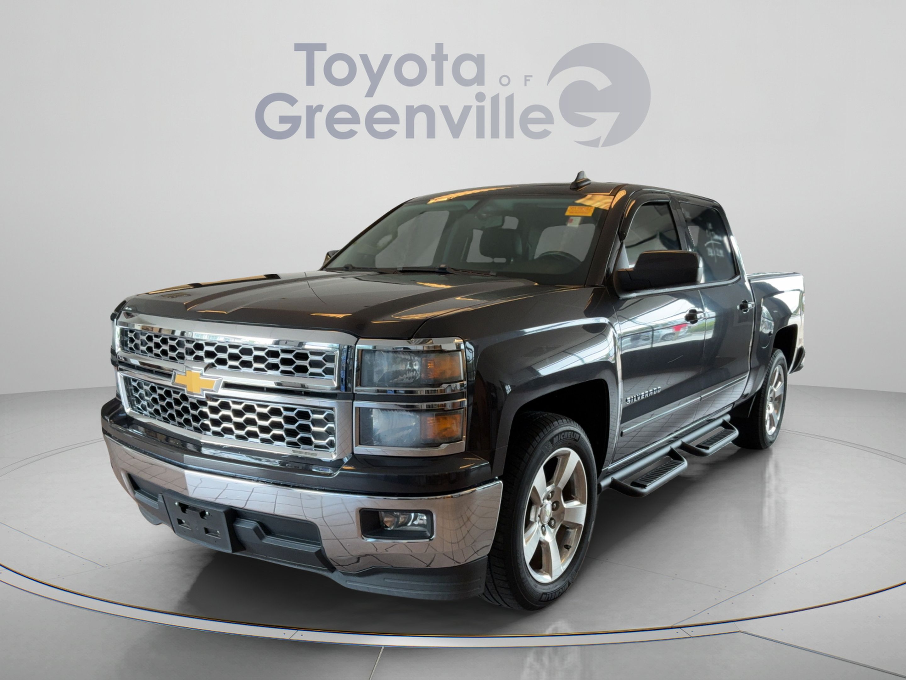 Used 2015 Chevrolet Silverado 1500 LT w/ LT Convenience Package RWD image 1