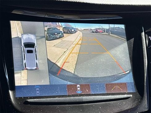 Used 2018 Cadillac Escalade ESV Premium Luxury image 23