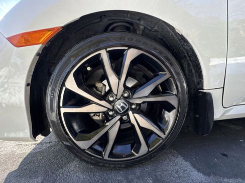 Used 2021 Honda Civic Sport image 7