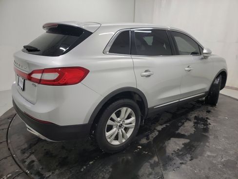 Used 2016 Lincoln MKX Premiere w/ Cargo Accessories Package image 9