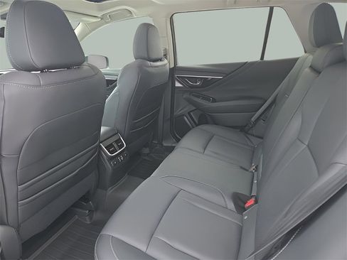 Certified 2023 Subaru Outback Limited image 15