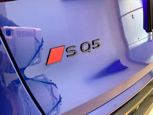 New 2025 Audi SQ5 Premium Plus image 13