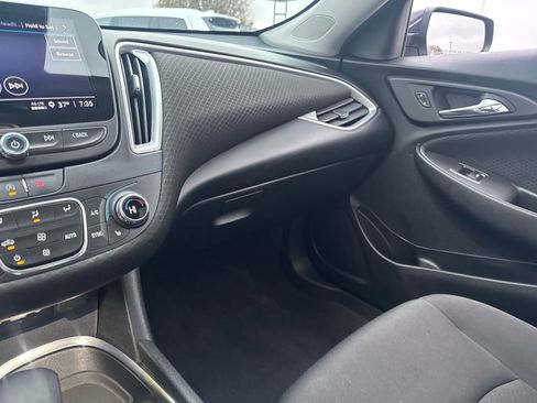 Used 2023 Chevrolet Malibu LT image 27
