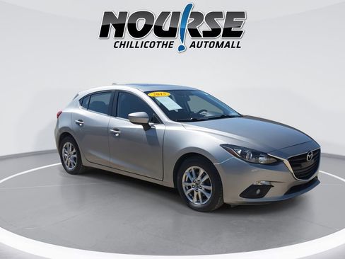 Used 2015 MAZDA MAZDA3 i Grand Touring FWD image 2